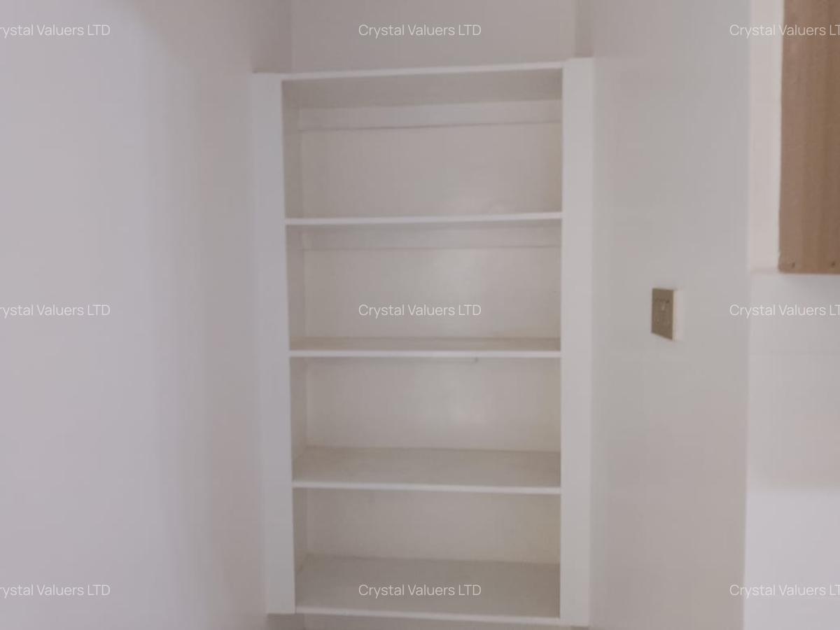 3 Bed Apartment with Lift in Naivasha Road - 3