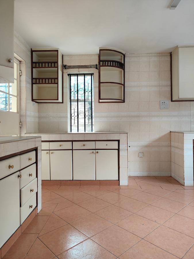 5 Bed House with Staff Quarters at Lavington - 3