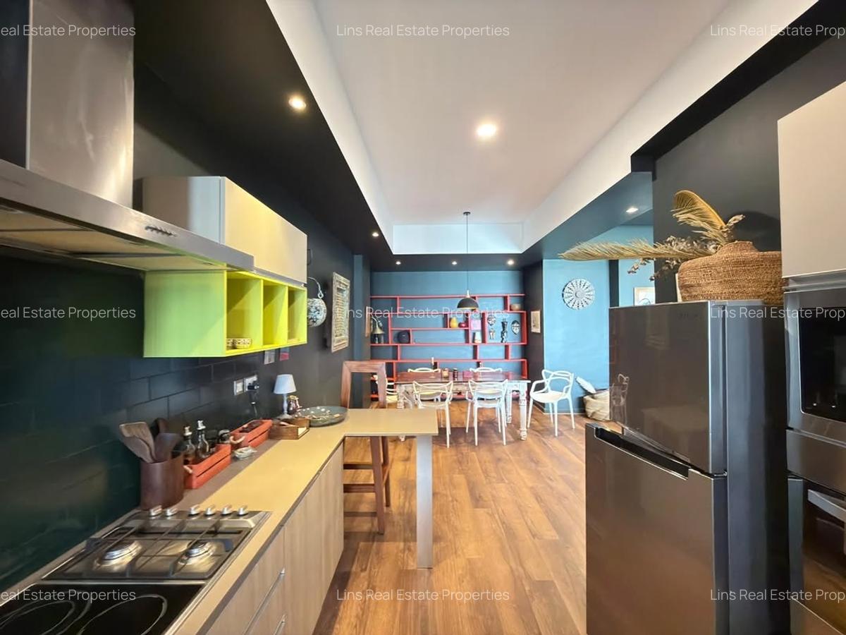 Serviced 3 Bed Apartment with En Suite in Spring Valley - 4