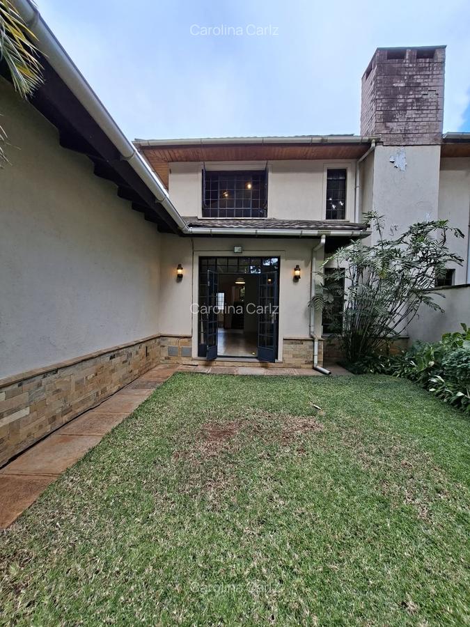 2 Bed Townhouse with En Suite at Lakeview - 2