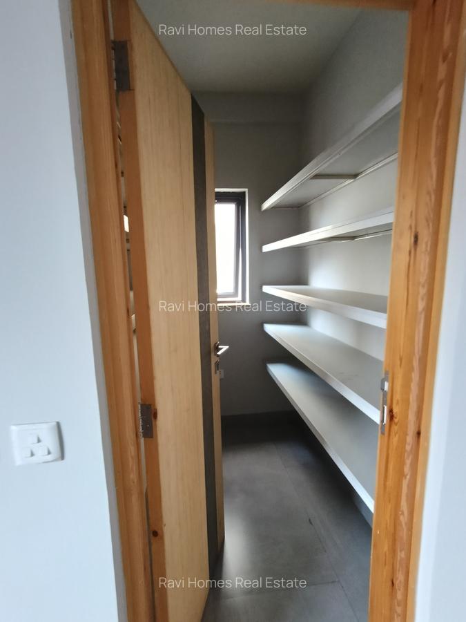 3 Bed Apartment with En Suite at Kileleshwa Along Mandera Road - 13