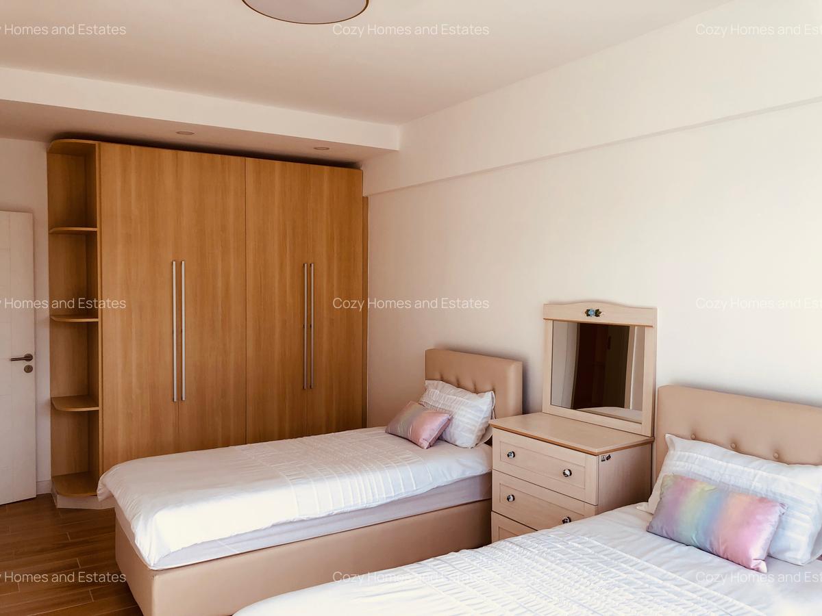 3 Bed Apartment with En Suite at Lavington - 17