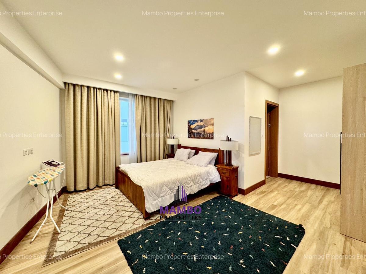 3 Bed Apartment with En Suite at City Park Drive - 11