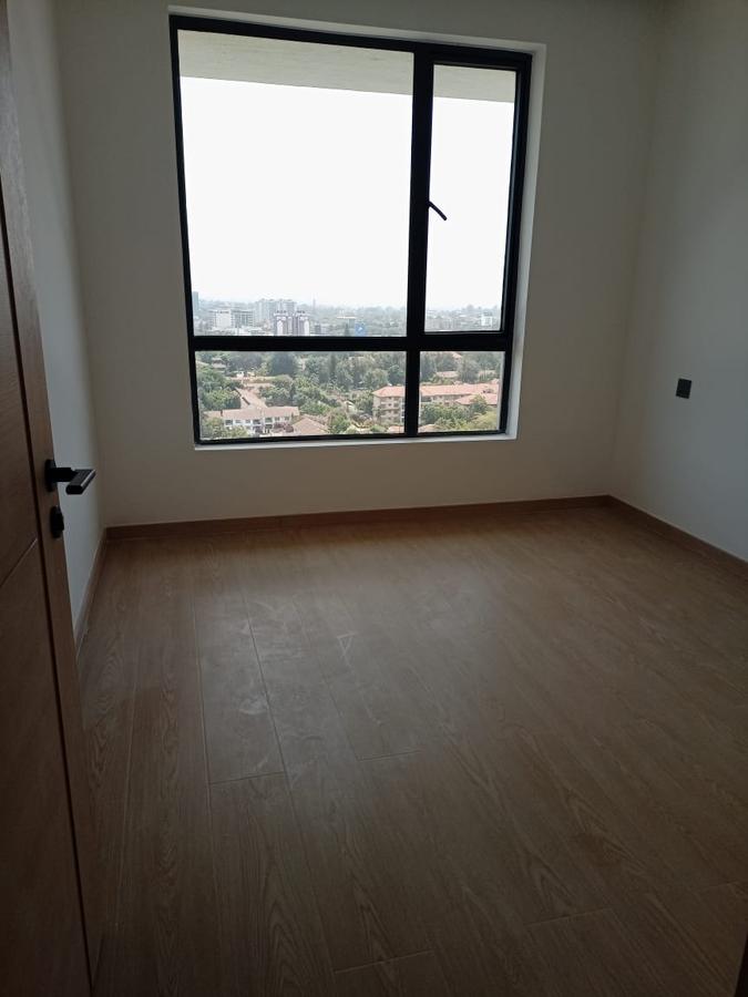 1 Bed Apartment with En Suite at Kingara Rd - 18