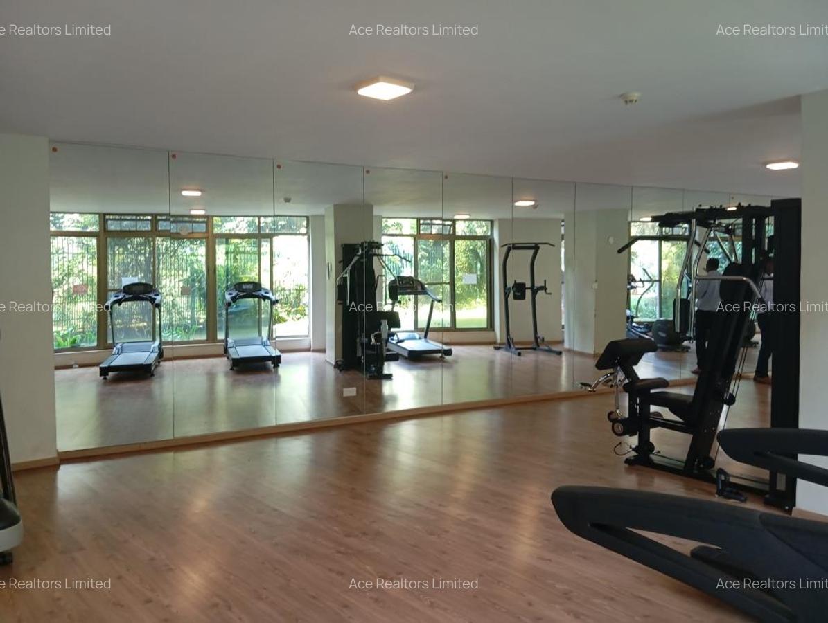3 Bed Apartment with En Suite at 6Th Parklands Avenue - 17