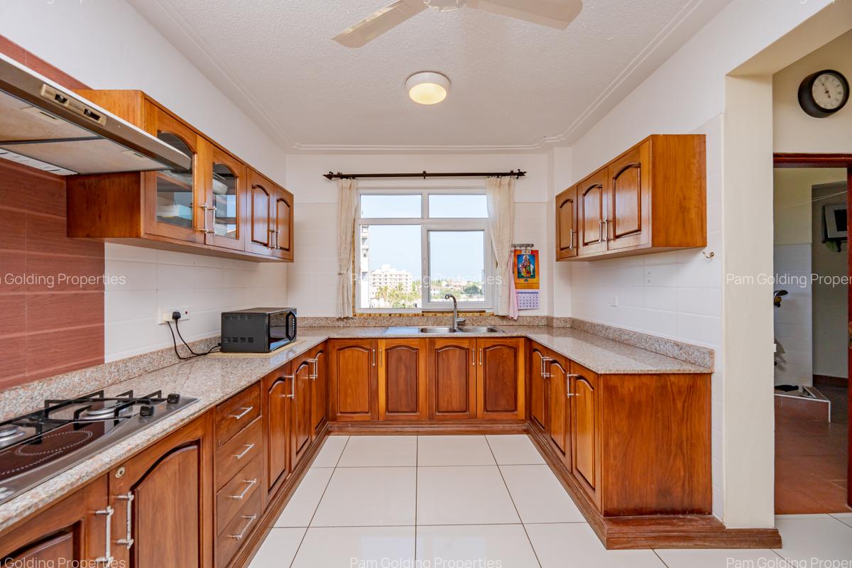 Furnished 3 Bed Apartment with En Suite at Cement Road - 13