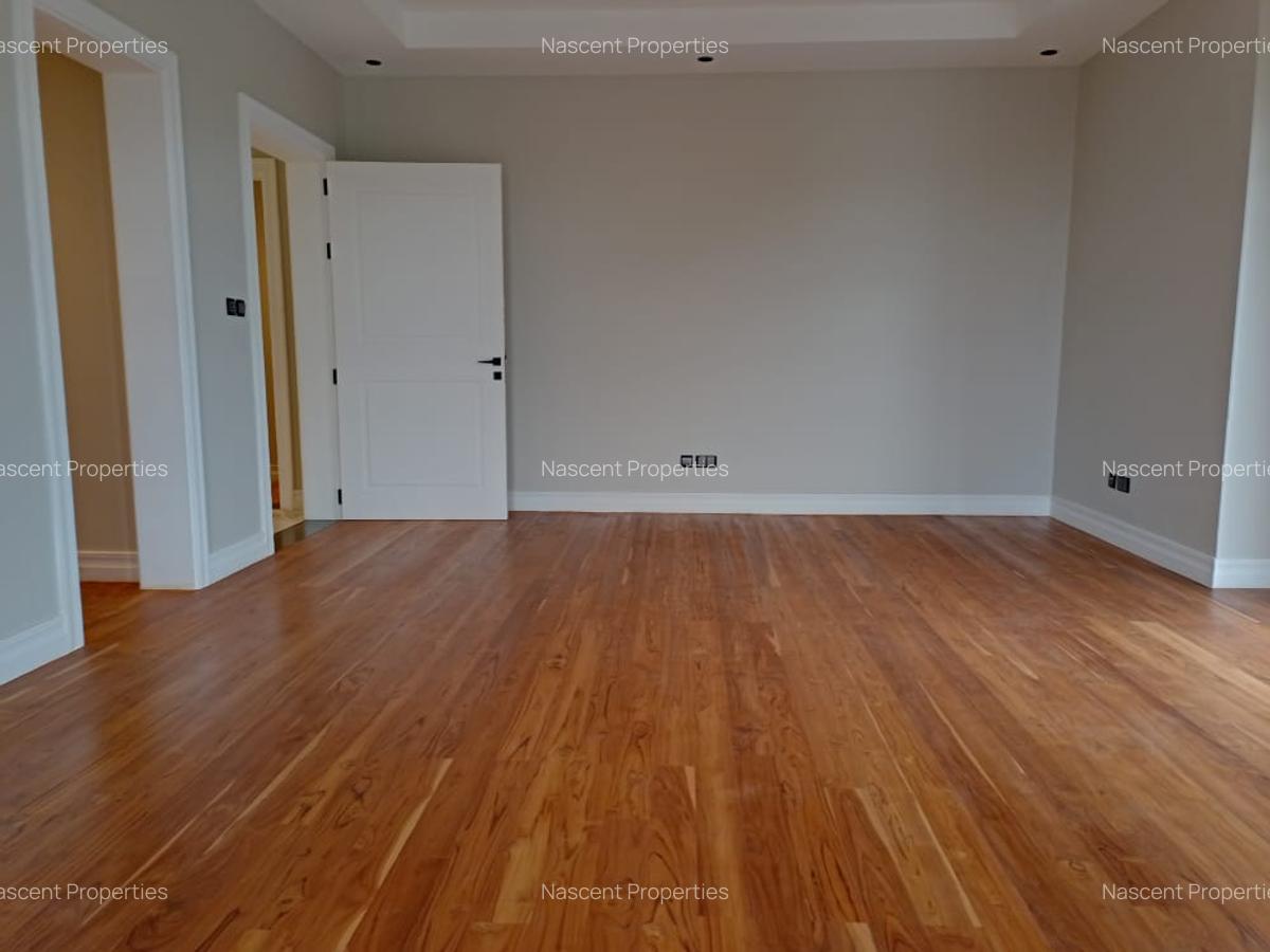 5 Bed Villa with En Suite in Loresho - 15