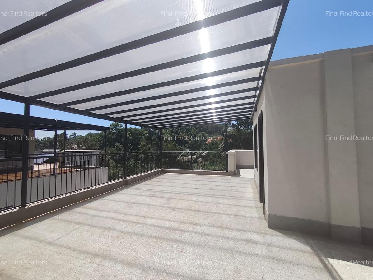 4 Bed Townhouse with En Suite in Taita-Taveta - 10