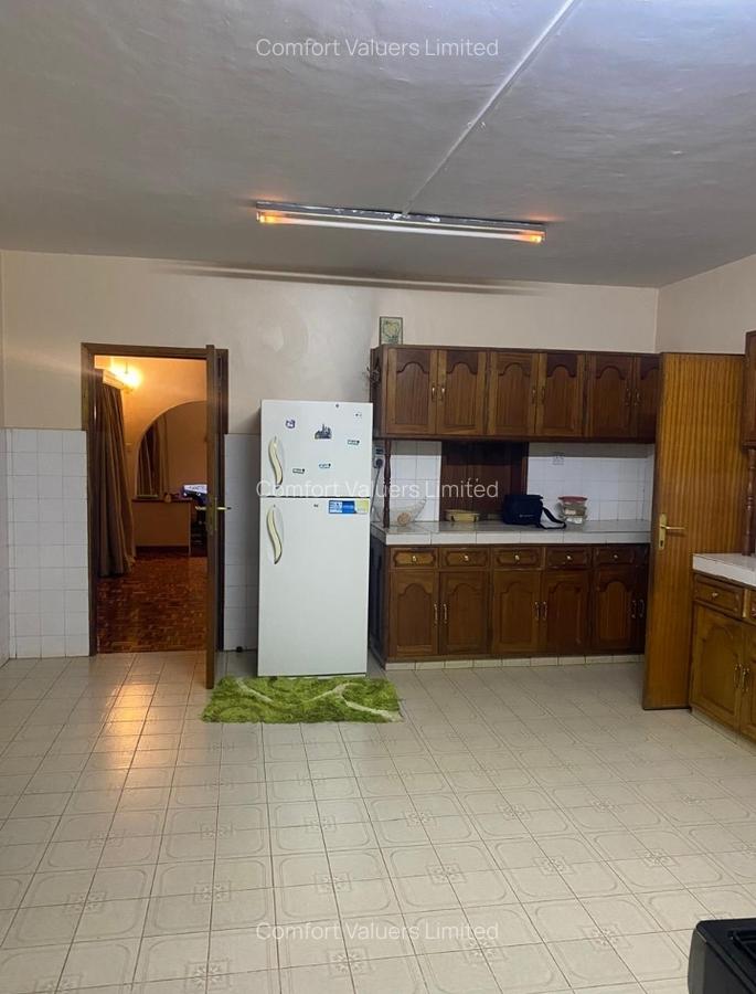 5 Bed Villa with En Suite at Karen - 10