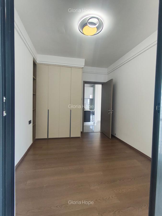 1 Bed Apartment with Swimming Pool in Kilimani - 4