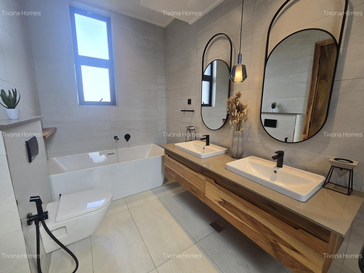 5 Bed Townhouse with En Suite in Loresho - 7