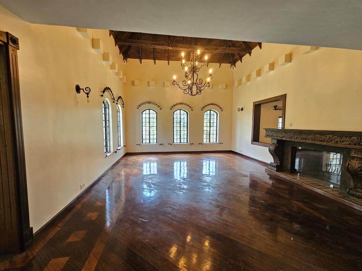 6 Bed House with En Suite at Old Kitisuru - 10