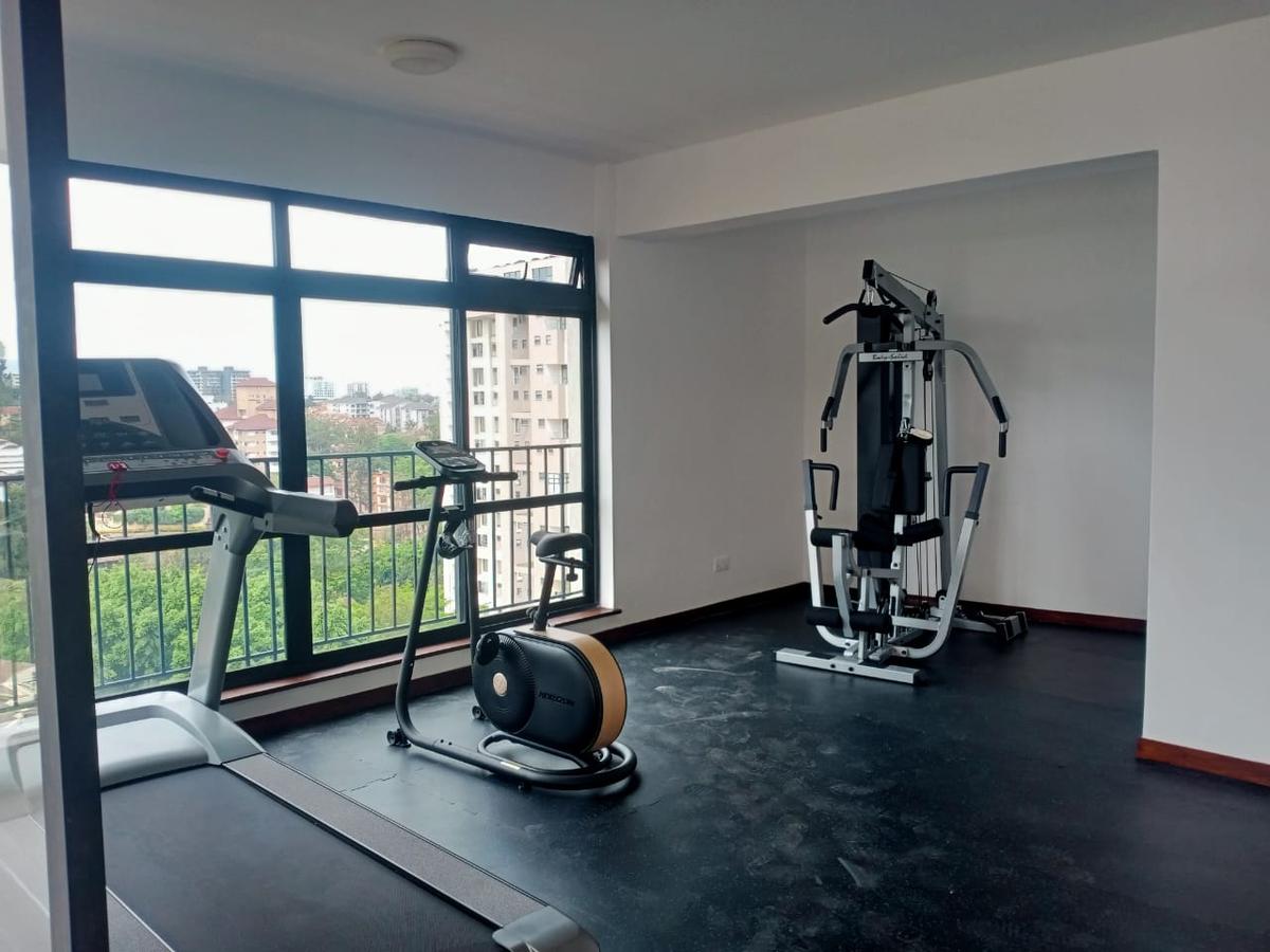 2 Bed Apartment with En Suite in Riverside - 10