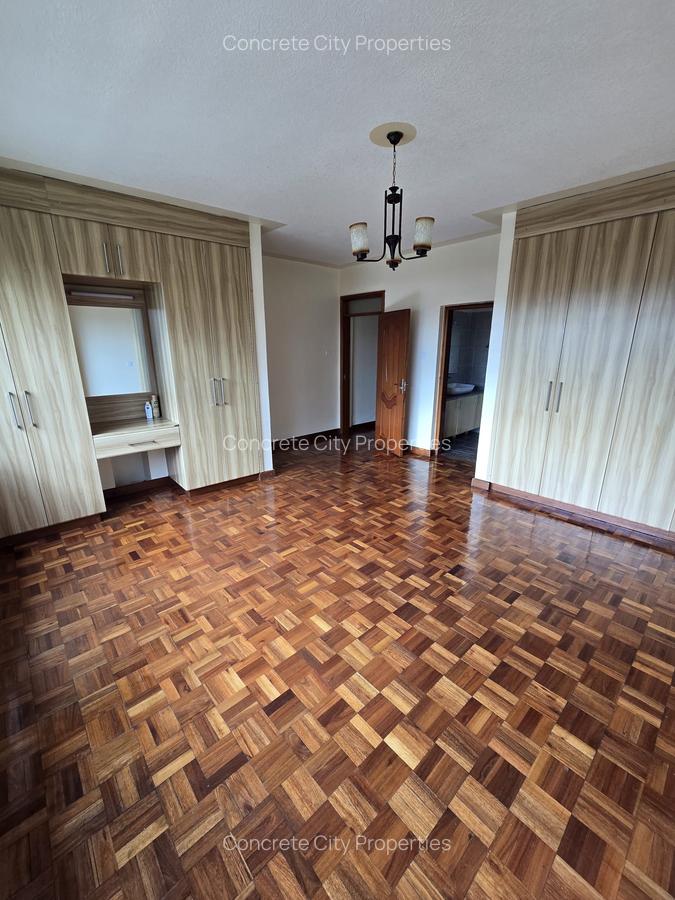 3 Bed Apartment at Rose Avenue - 9