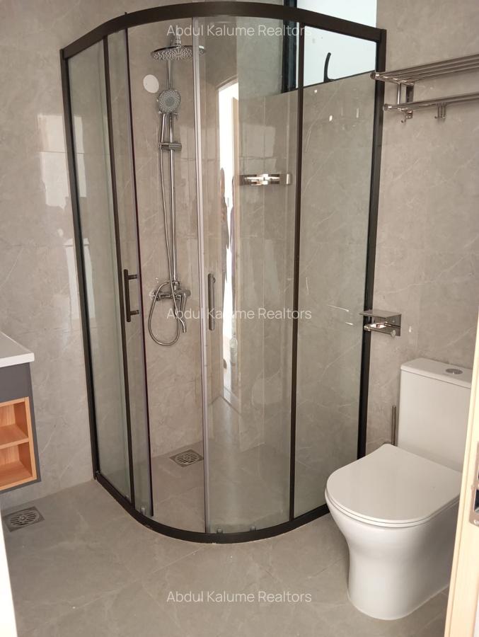 Serviced 2 Bed Apartment with En Suite at Lavington - 1