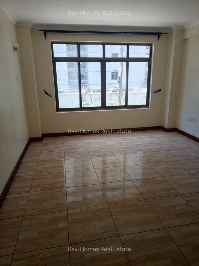 4 Bed Apartment with En Suite in Kilimani - 8