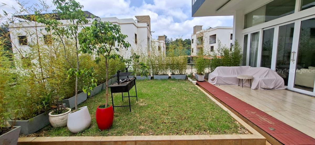 4 Bed House with En Suite in Spring Valley - 11