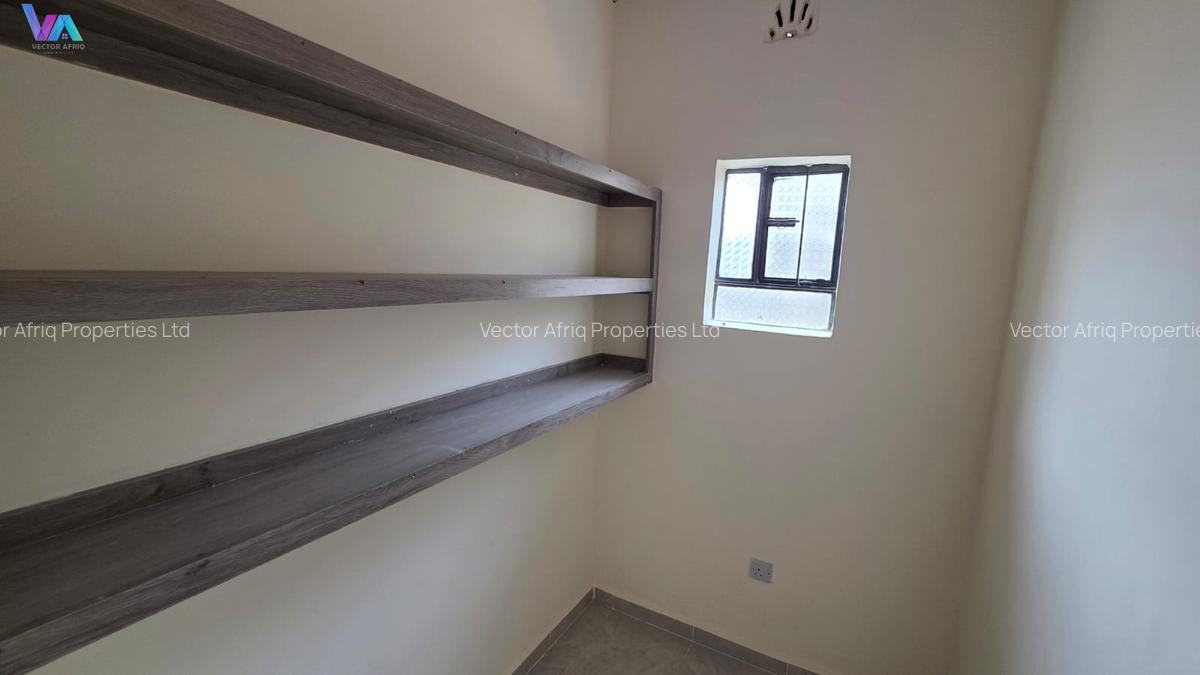 3 Bed House with En Suite in Kitengela - 5