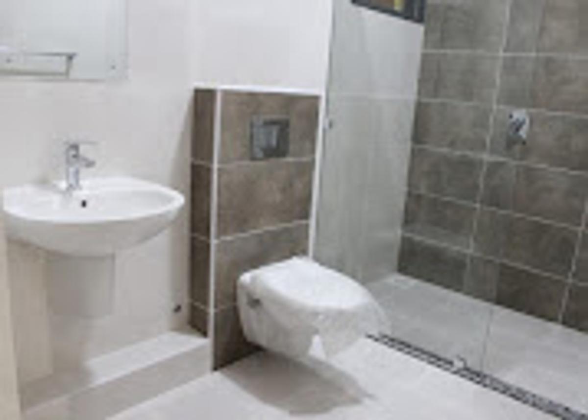 1 Bed Apartment with En Suite at Arwings Khodek - 12