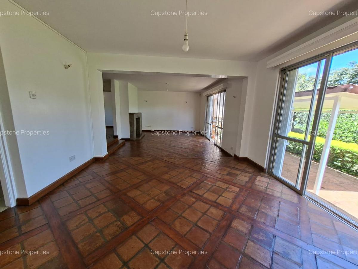 3 Bed Townhouse with En Suite at Runda - 5