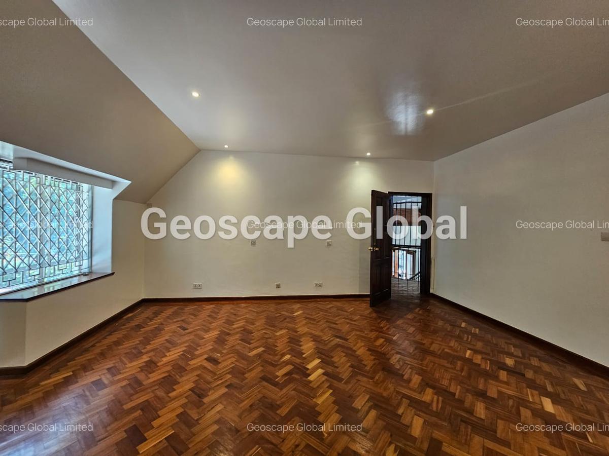 4 Bed House with En Suite in Muthaiga - 7