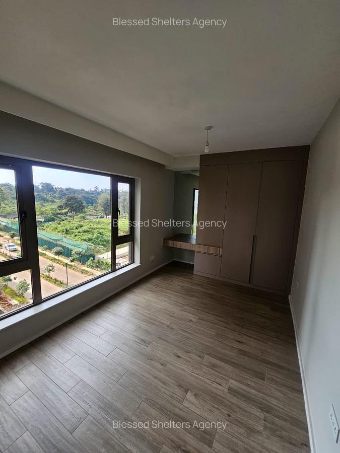 Serviced 2 Bed Apartment with En Suite in Nyari - 18