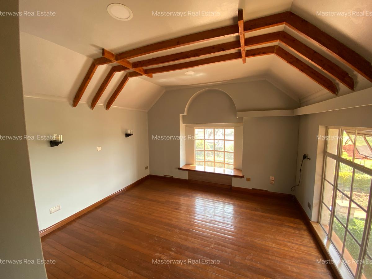 4 Bed House with En Suite at Wadi Degla Road - 15