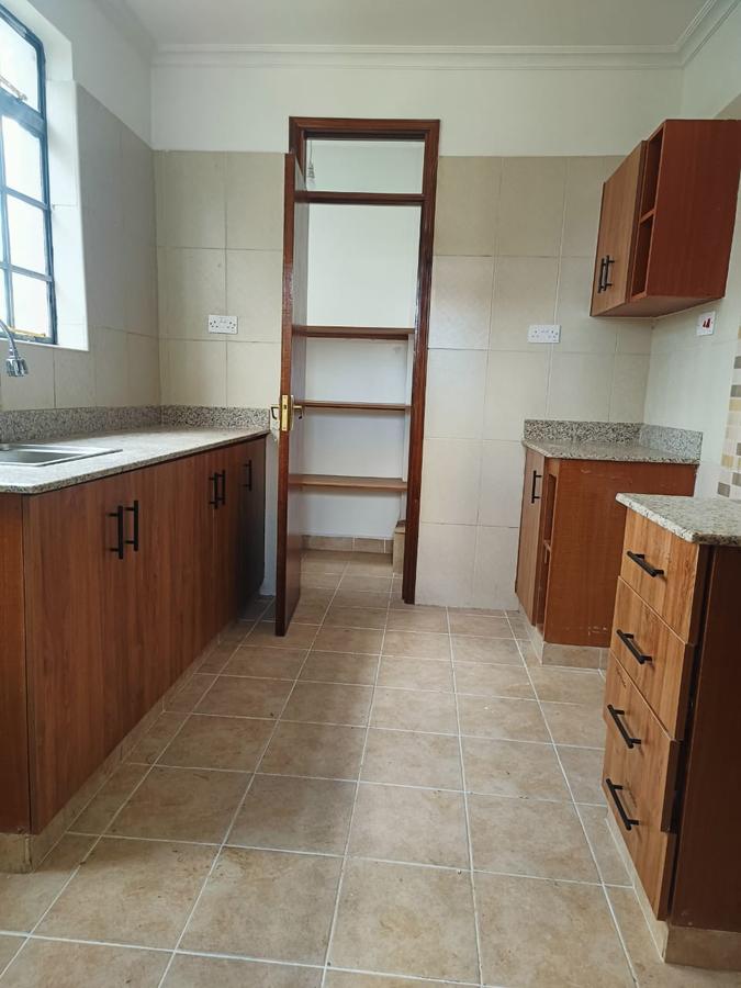 4 Bed Apartment with En Suite at Fourways - 4