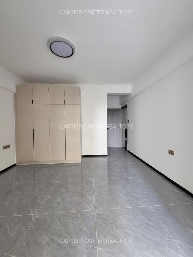 2 Bed Apartment with En Suite at Othaya Road - 5