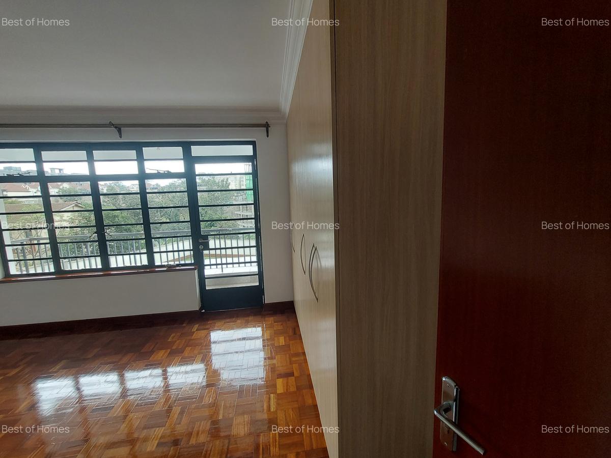 2 Bed Apartment with En Suite in Kileleshwa - 3