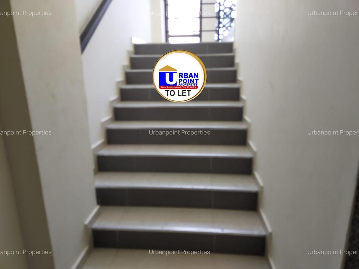 Serviced 3 Bed Apartment with En Suite in Nyali Area - 16