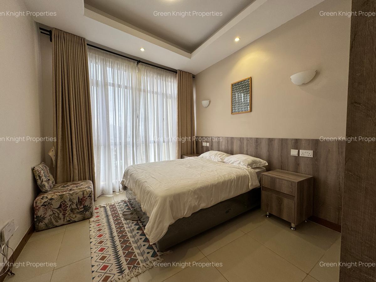 Serviced 2 Bed Apartment with En Suite in Westlands Area - 16