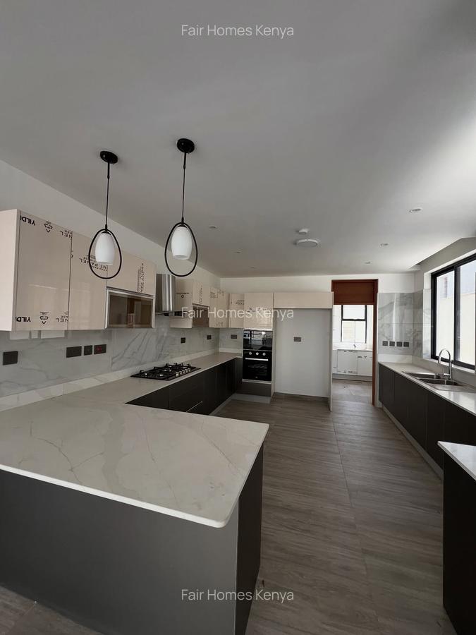 5 Bed Townhouse with En Suite at Maji Mazuri - 13