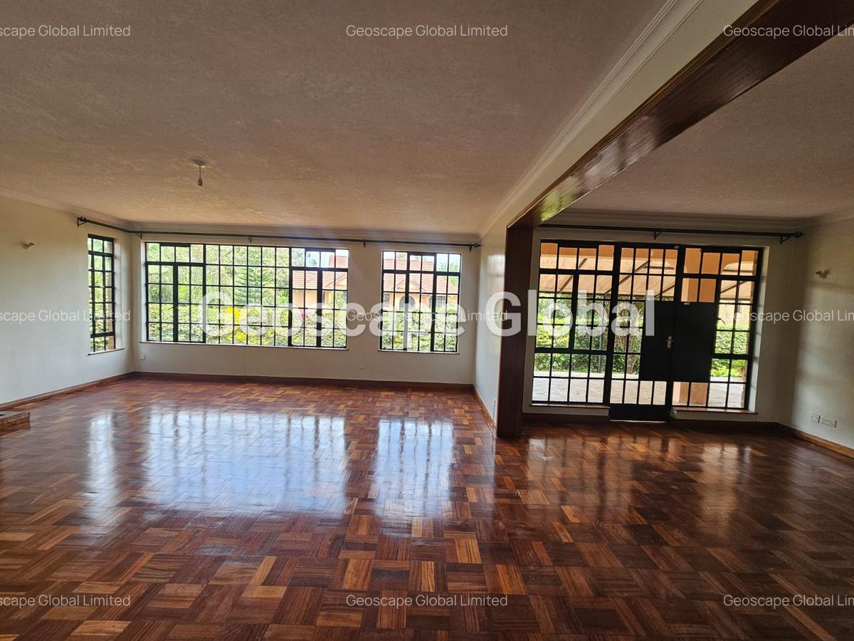 4 Bed House with En Suite in Runda - 10