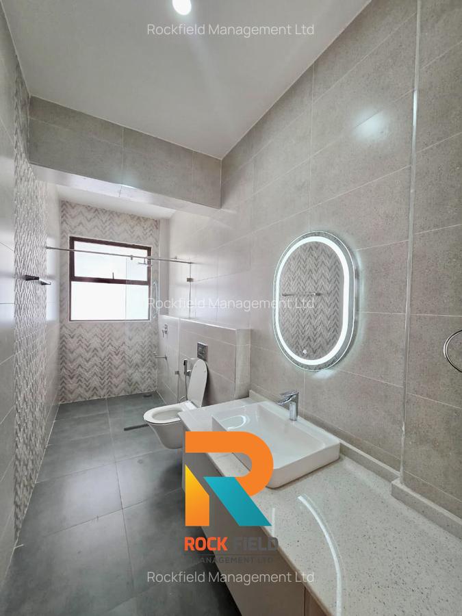 3 Bed Apartment with En Suite in Nyali Area - 18