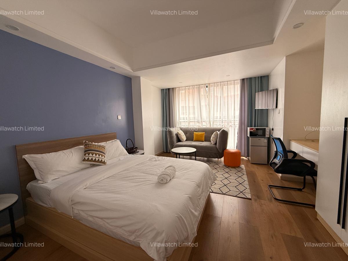 Serviced 3 Bed Apartment with En Suite in Upper Hill - 13