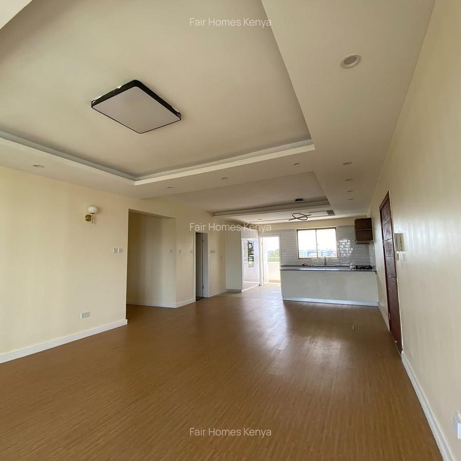 3 Bed Apartment with En Suite at Hatheru Road - 9