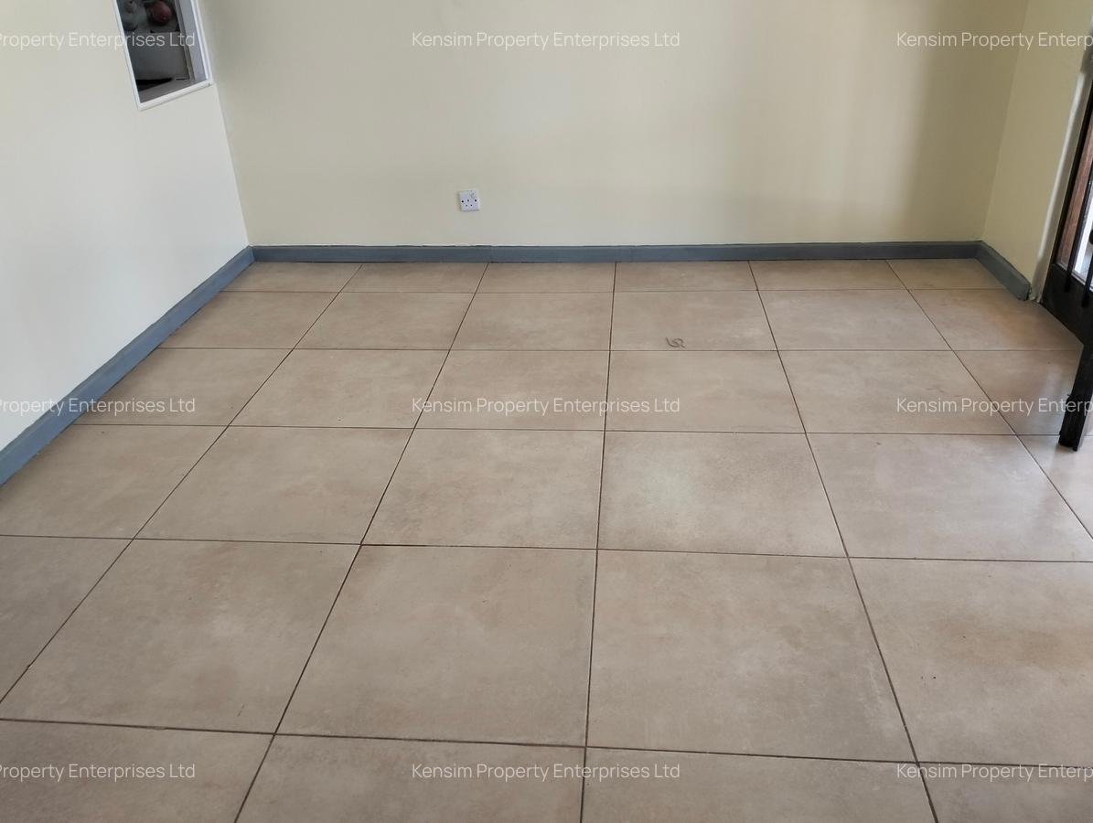 3 Bed House with En Suite in Kyuna - 4