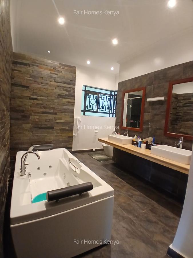 5 Bed Townhouse with En Suite at Lavington Mall - 19