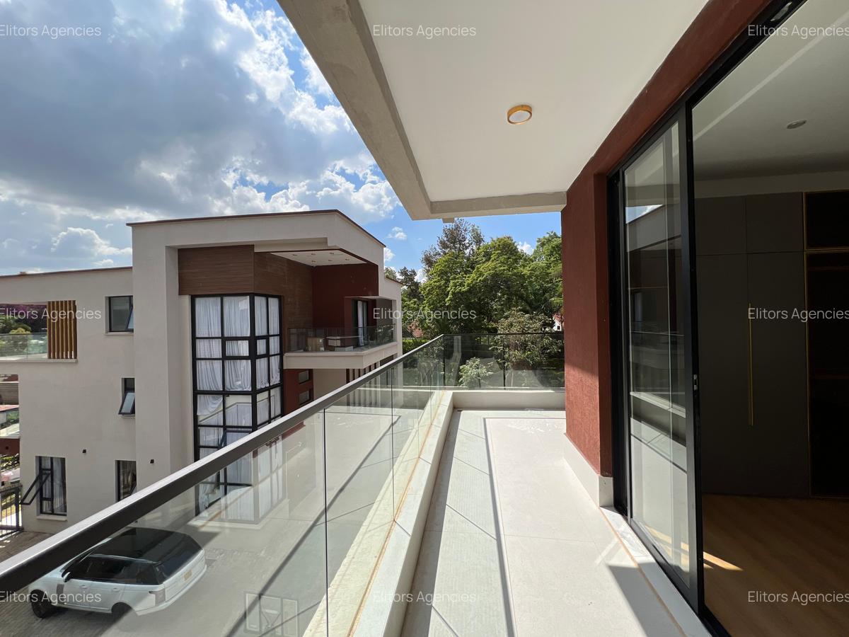 5 Bed Villa with En Suite at Isaac Gathanju Rd - 13