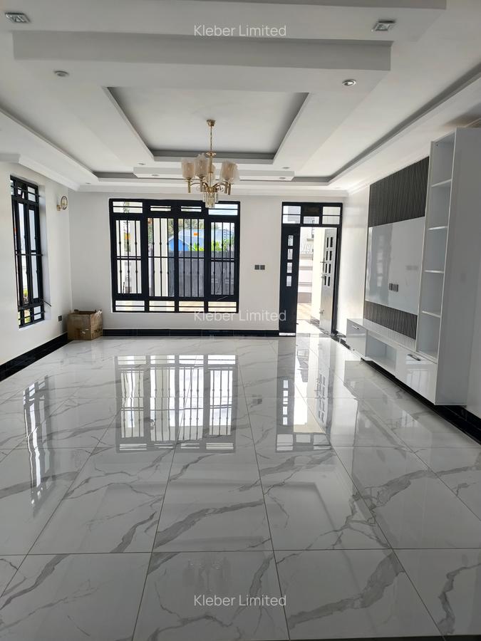 3 Bed House with En Suite in Ruiru - 10