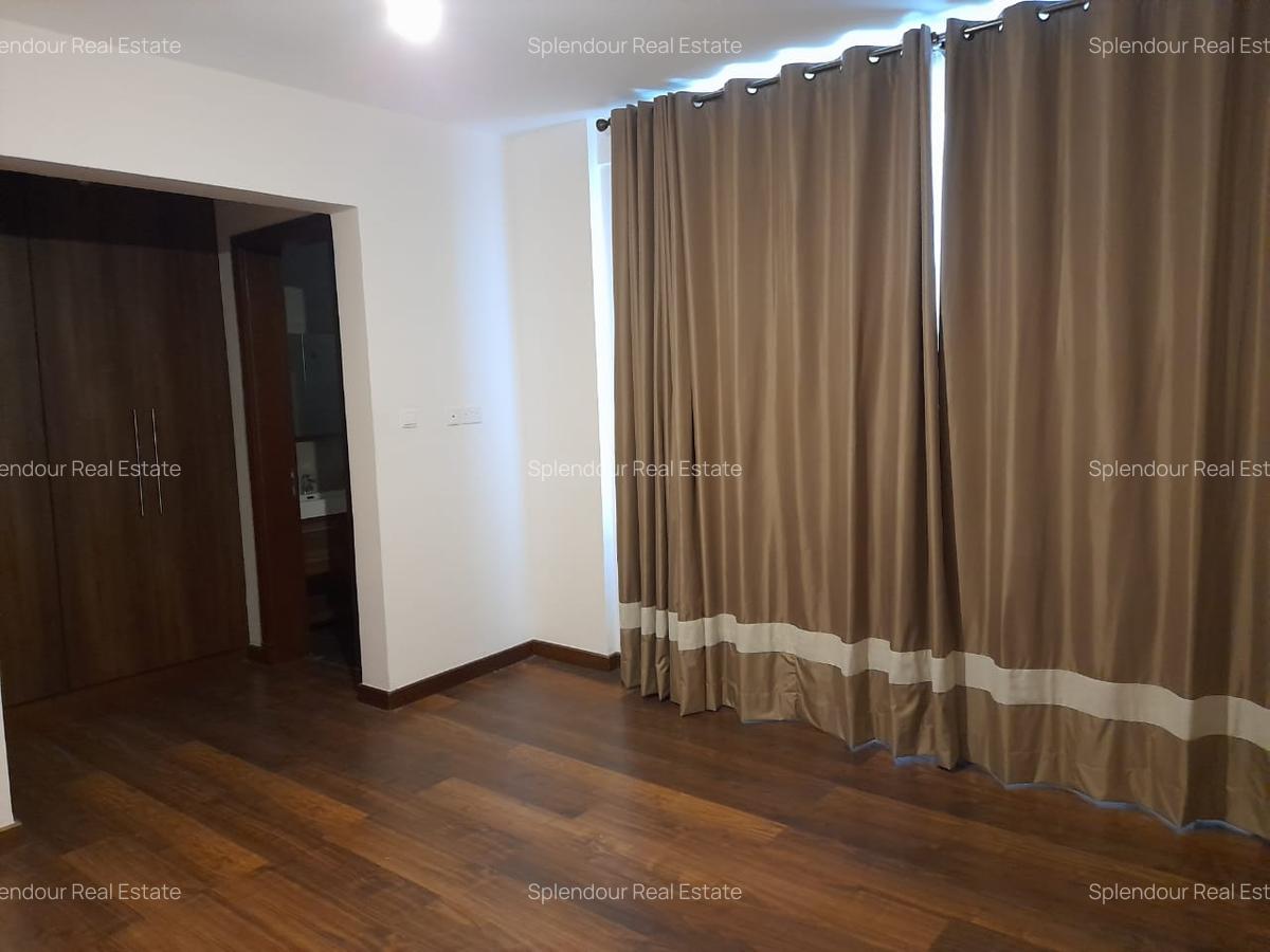 4 Bed Apartment with En Suite in General Mathenge - 10