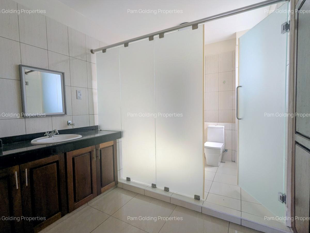 4 Bed Apartment with En Suite at Mwamba Avenue - 12