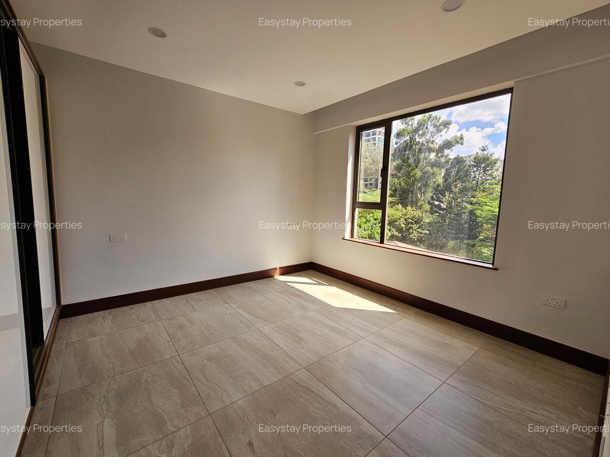 2 Bed Apartment with En Suite in Westlands Area - 4