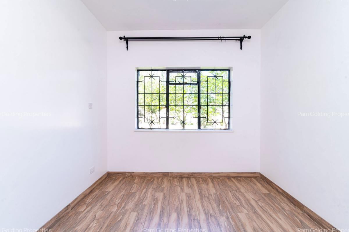 3 Bed Apartment with En Suite in Kilimani - 8