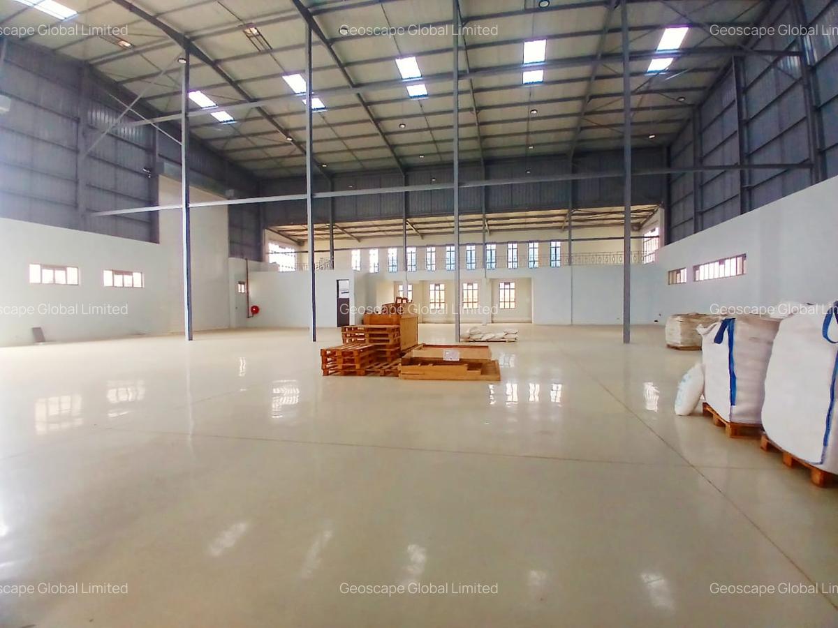 15,000 ft² Warehouse with Parking in Kiambu Road - 14