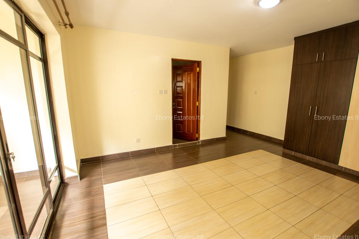 2 Bed Apartment with En Suite at Westlands Road - 12