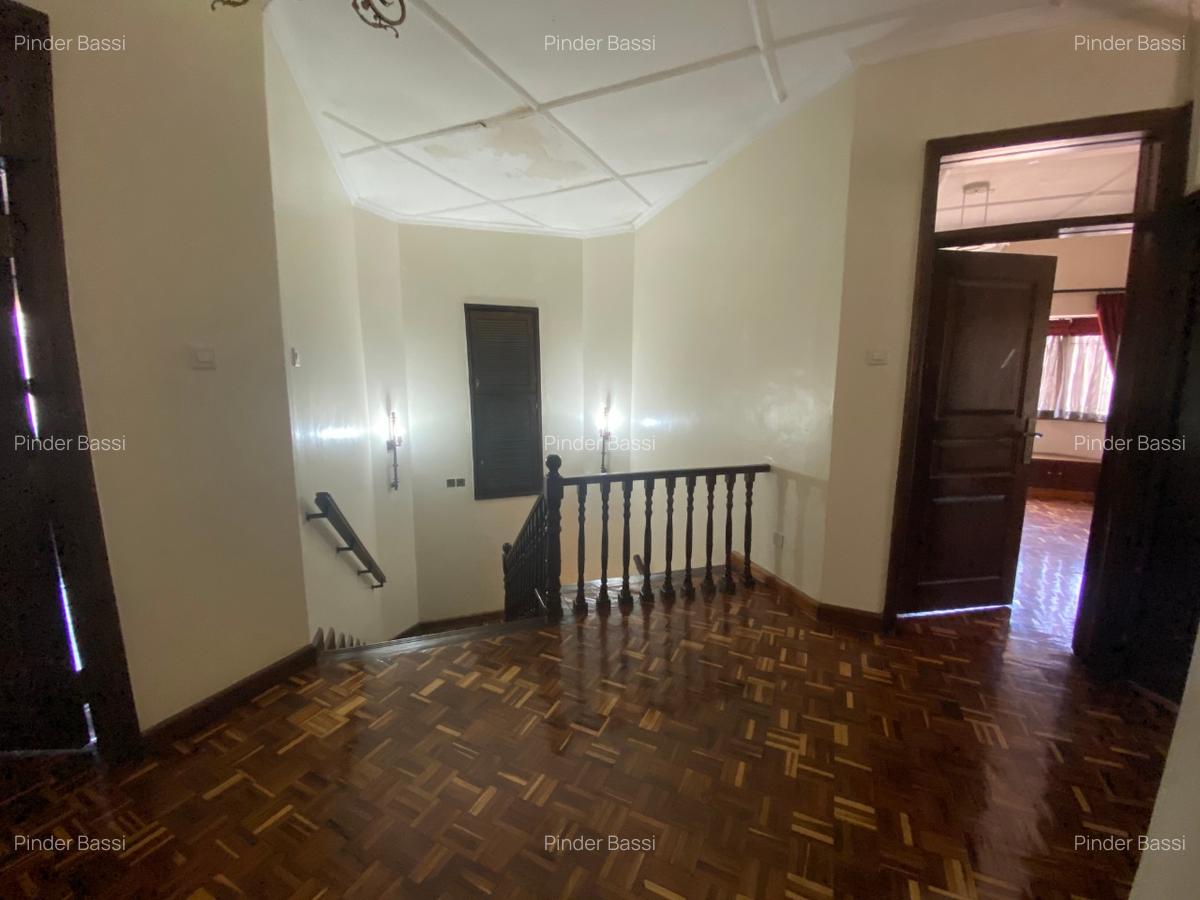 5 Bed House with En Suite at Opp. American Embassy - 19