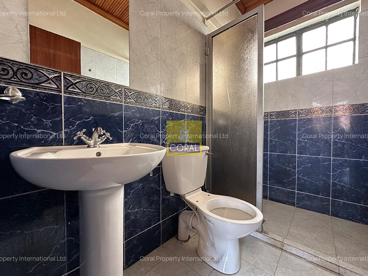 4 Bed Townhouse in Kileleshwa - 12