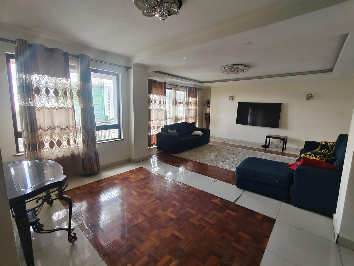 Serviced 3 Bed Apartment with En Suite in Kilimani - 19